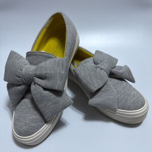 Nine West Womens 8.5M Onosha Slip On Sneaker Bow Platform Gray
